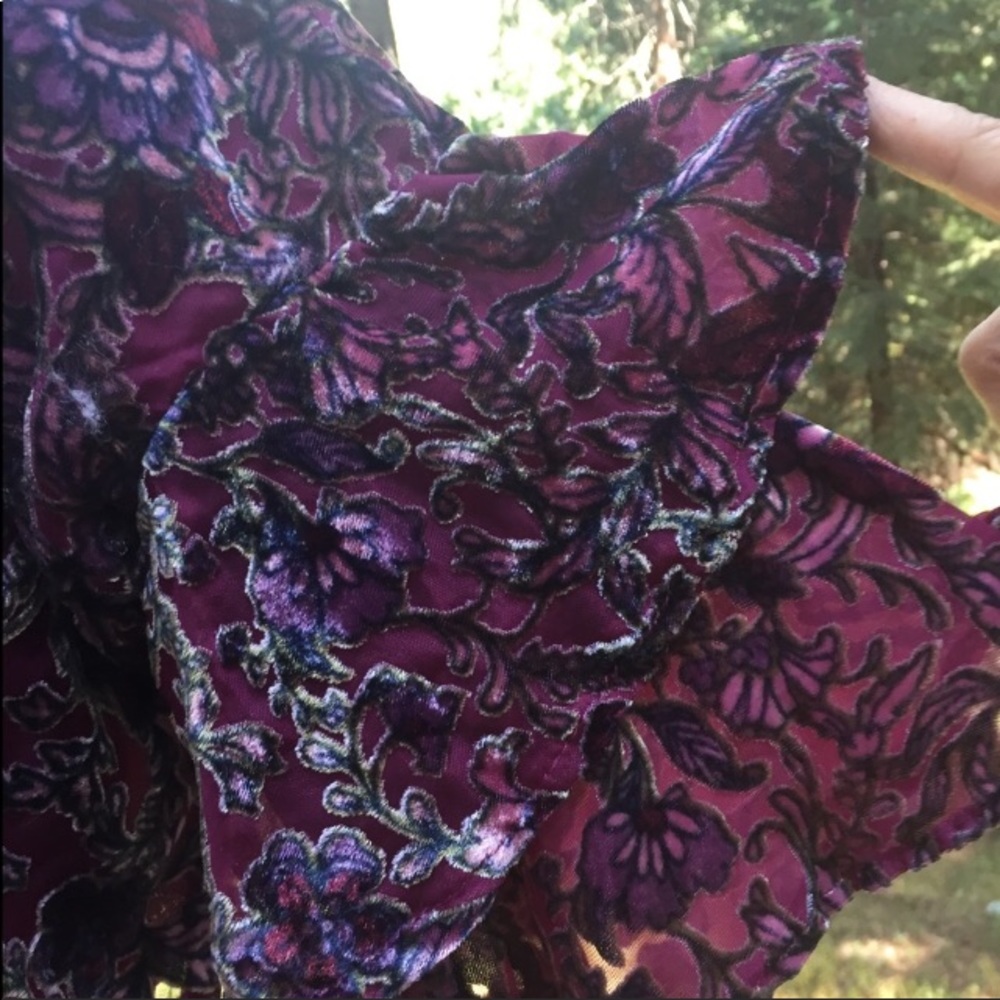 Lily White burnt velvet brocade floral mesh ,vintage burgundy blouse - Picture 5 of 11